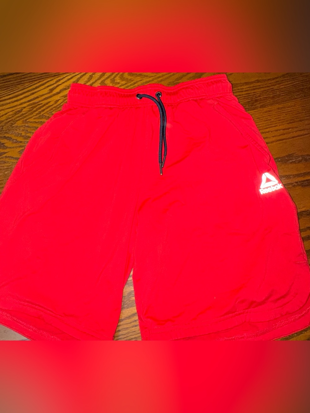 Reebok Men’s Red Athletic Shorts Size Medium Drawstring Workout Gym